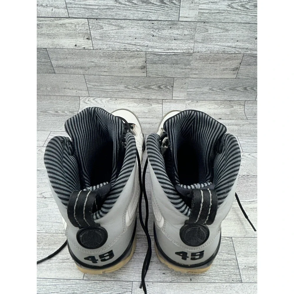 Air Jordan 9 Retro Shoes Mens Size 9 White Black Wolf Grey 302370-106 Basketball